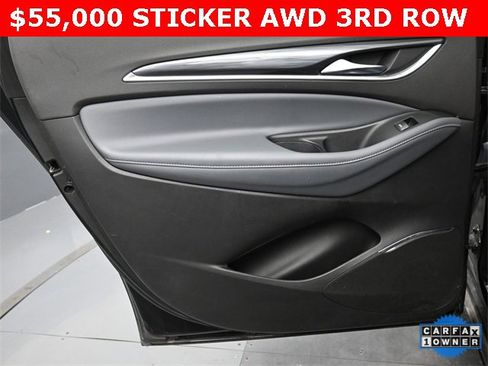 Used 2024 Buick Enclave Premium image 15