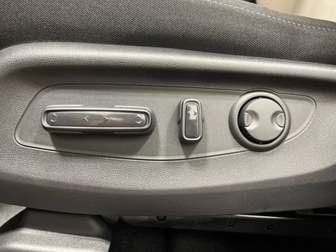 Used 2026 Honda CR-V EX image 16