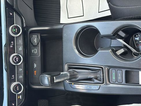 Used 2023 Honda Civic EX image 35
