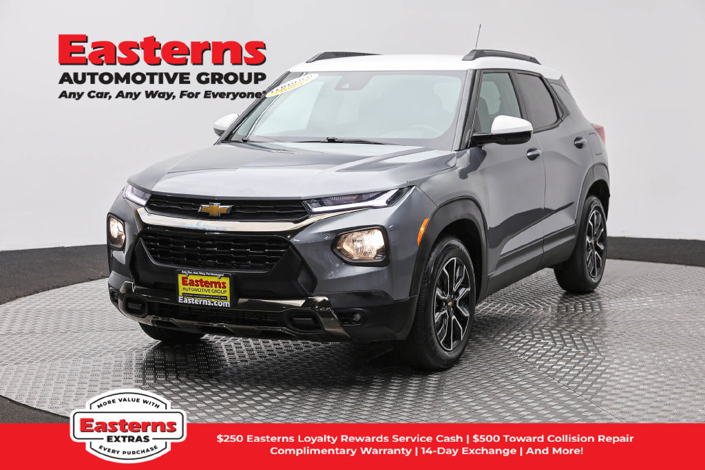 Used 2021 Chevrolet TrailBlazer ACTIV w/ Convenience Package FWD image 1