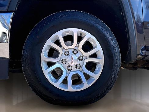 Used 2016 GMC Sierra 1500 SLE w/ SLE Value Package image 6