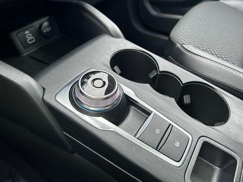 Used 2025 Ford Escape Base w/ Class II Trailer Tow Package image 29