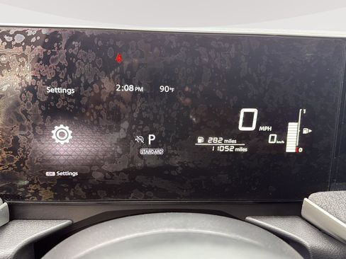 Used 2025 Nissan Kicks SV image 15