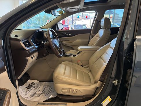 Used 2019 GMC Acadia Denali w/ Technology Package image 32