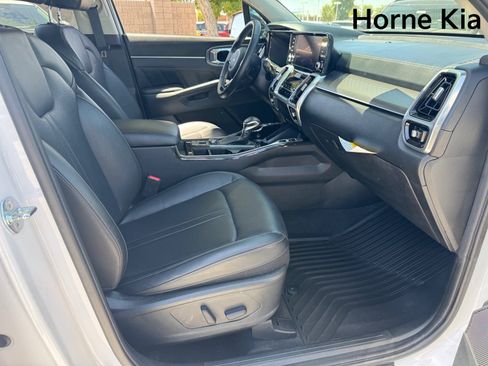 Certified 2023 Kia Sorento SX AWD/4WD image 27