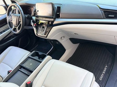 Used 2026 Honda Odyssey Touring image 27