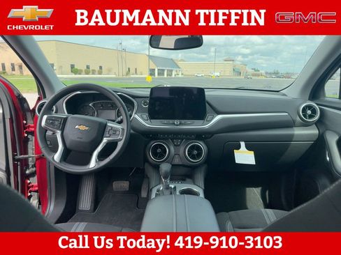 Used 2024 Chevrolet Blazer LT w/ Convenience Package image 17