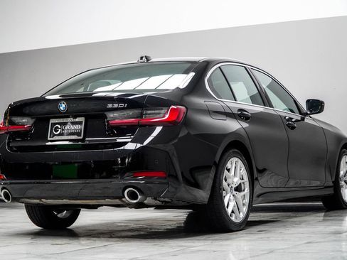 Used 2025 BMW 330i Sedan RWD image 13