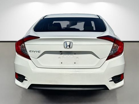 Used 2018 Honda Civic LX image 4