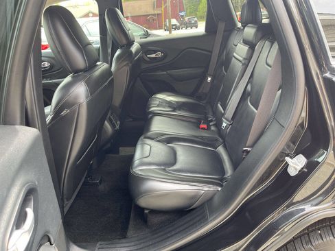Used 2015 Jeep Cherokee Limited AWD/4WD image 21
