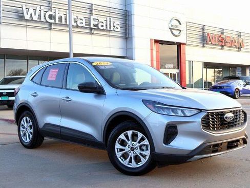 Used 2024 Ford Escape Active FWD image 1