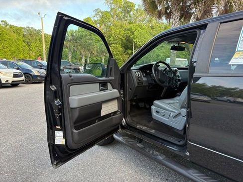 Used 2014 Ford F150 XLT w/ Equipment Group 302A Luxury AWD/4WD image 12