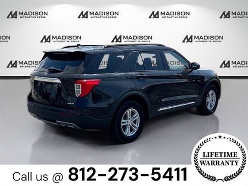 Certified 2023 Ford Explorer XLT w/ Equipment Group 202A AWD/4WD image 3