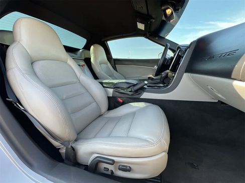 Used 2010 Chevrolet Corvette Convertible w/ Preferred Equipment Group image 23