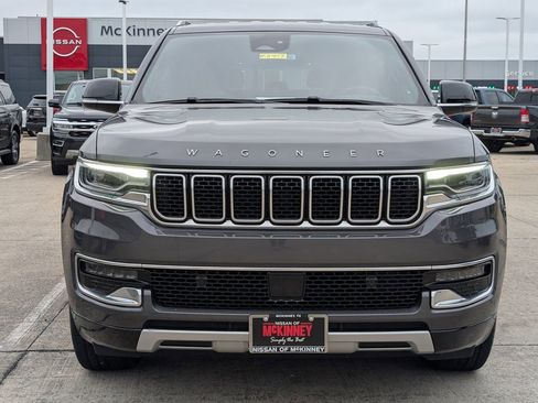 Used 2024 Jeep Wagoneer L Series II w/ Flexible Seating Group AWD/4WD image 6
