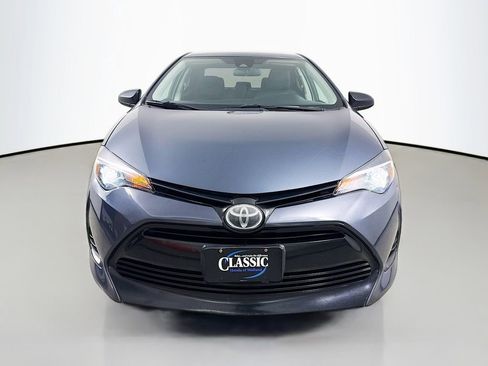 Used 2019 Toyota Corolla L image 2