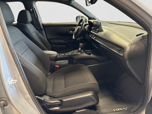 Used 2024 Honda HR-V Sport image 16