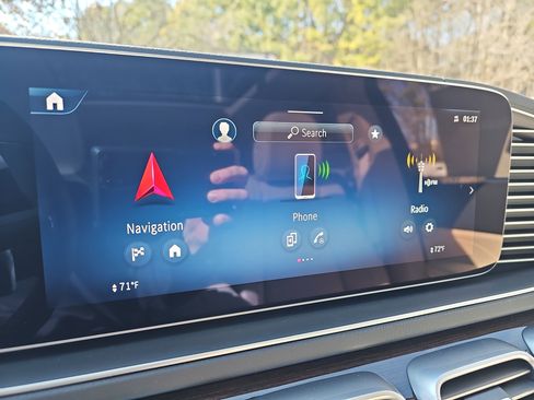 New 2026 Mercedes-Benz GLS 450 4MATIC image 24