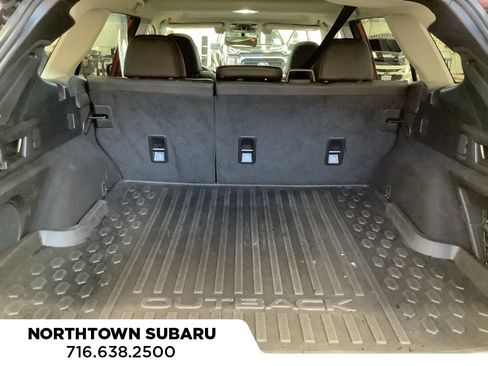 Used 2020 Subaru Outback Limited AWD/4WD image 15