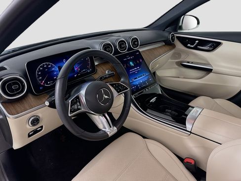 Certified 2022 Mercedes-Benz C 300 4MATIC Sedan image 9