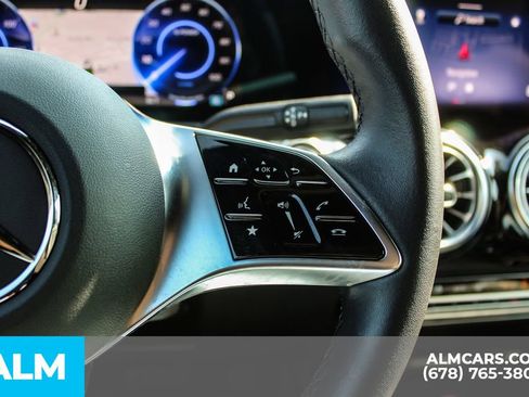 Used 2024 Mercedes-Benz EQB 250+ 250+ image 27