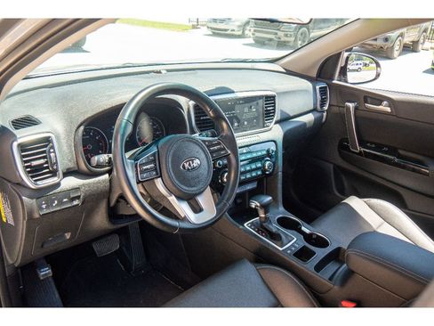 Used 2020 Kia Sportage EX AWD/4WD image 11