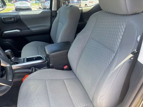 Certified 2021 Toyota Tacoma SR5 RWD image 24