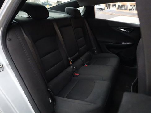 Used 2020 Chevrolet Malibu LT image 21