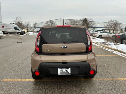 Used 2015 Kia Soul image 6