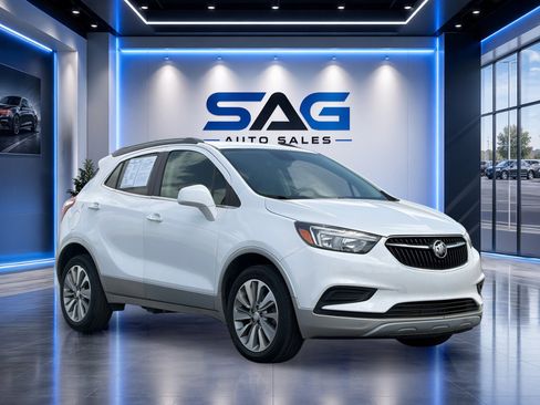 Used 2020 Buick Encore Preferred w/ Safety Package AWD/4WD image 2