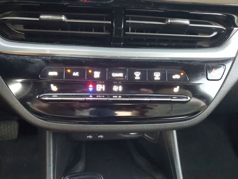 Used 2024 Buick Envista Avenir image 23