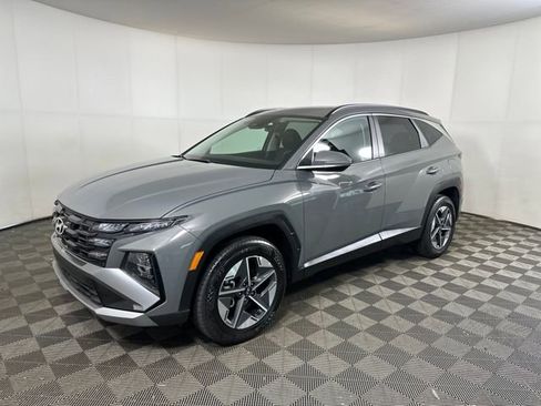 Used 2025 Hyundai Tucson SEL image 35