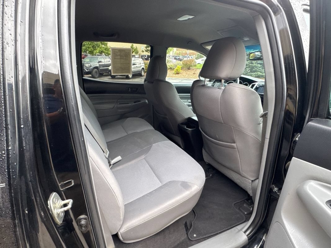 Used 2012 Toyota Tacoma 4x4 Double Cab w/ TRD Off-Road Pkg image 22