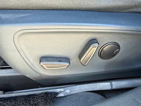 Used 2022 Ford Maverick XLT w/ XLT Luxury Package FWD image 9