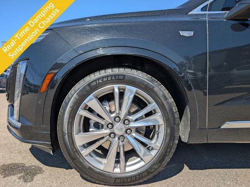 Used 2023 Cadillac XT6 Premium Luxury w/ Technology Package AWD/4WD image 10