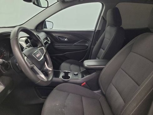 Used 2024 GMC Terrain SLE w/ Elevation Edition image 17