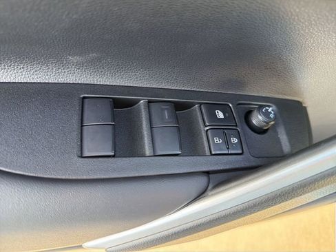 Certified 2026 Toyota Corolla Cross LE image 10