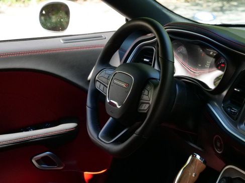 Used 2022 Dodge Challenger R/T Scat Pack RWD image 35