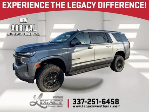 Used 2022 Chevrolet Suburban RST w/ Luxury Package image 1