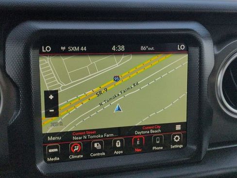 Used 2023 Jeep Wrangler Unlimited Rubicon AWD/4WD image 21