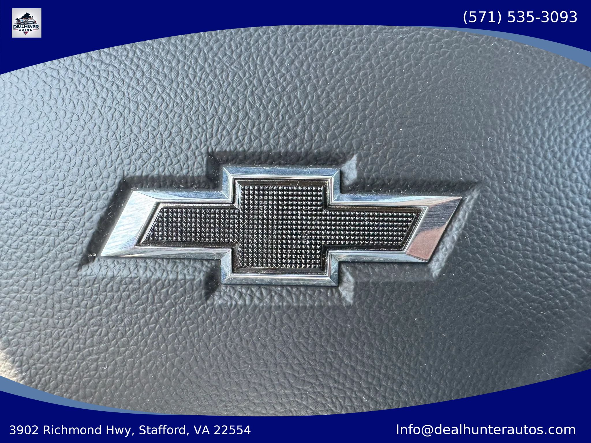Used 2023 Chevrolet Bolt EUV LT w/ Convenience Package FWD image 30