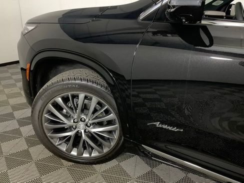 Used 2025 Buick Enclave Avenir w/ Super Cruise Package image 38