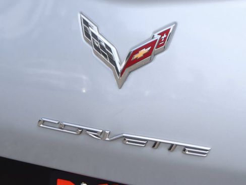 Used 2017 Chevrolet Corvette Stingray Coupe w/ 1LT RWD image 50