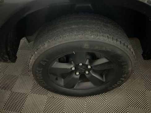Used 2018 RAM 1500 Outdoorsman AWD/4WD image 40