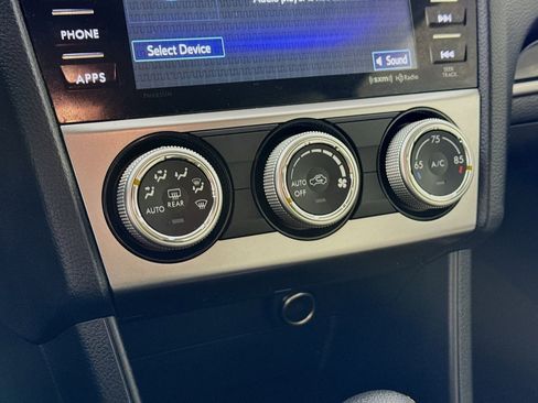 Used 2016 Subaru Crosstrek 2.0i Limited image 13