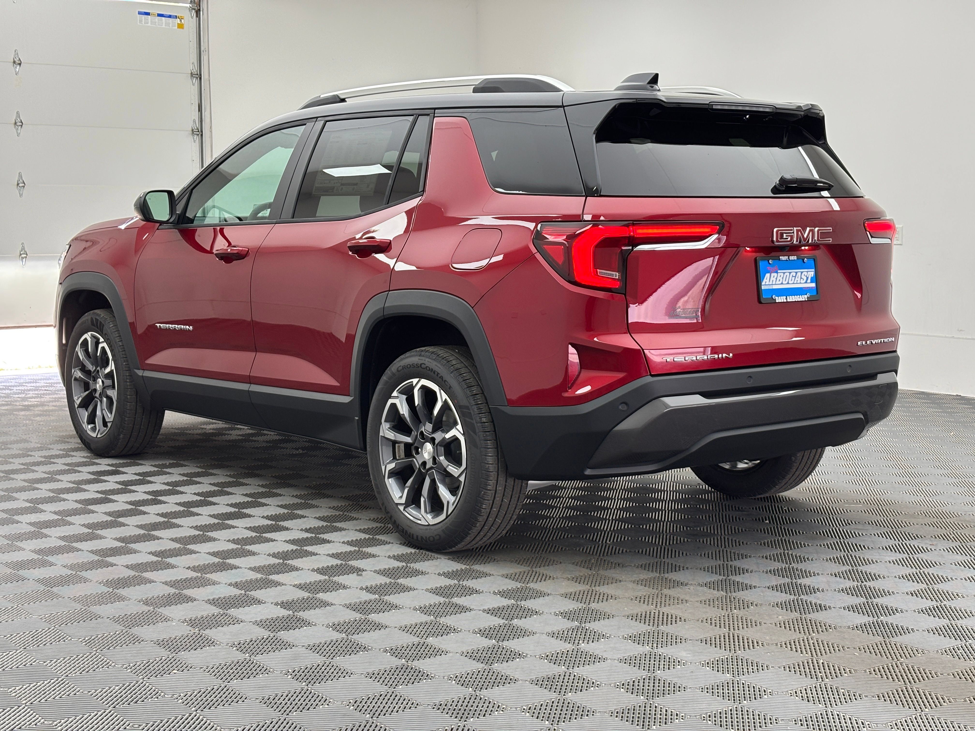 New 2027 GMC Terrain Elevation w/ Elevation Premium Package FWD image 12