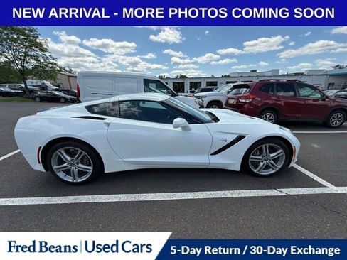 Used 2016 Chevrolet Corvette Stingray Coupe RWD image 8