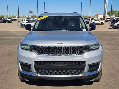 Used 2022 Jeep Grand Cherokee L Limited w/ Luxury Tech Group II AWD/4WD image 8