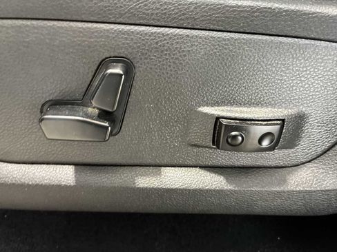 Certified 2019 RAM 1500 Big Horn image 14