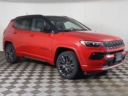 Used 2024 Jeep Compass Limited w/ High Altitude Package AWD/4WD image 51